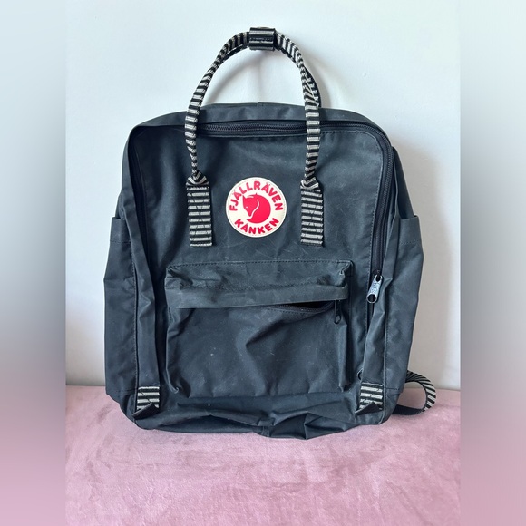 Fjallraven Handbags - Fjallraven Kanken Backpack